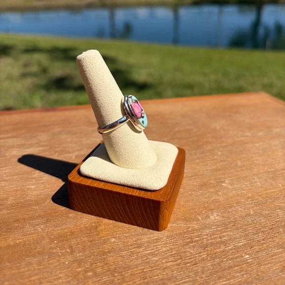 Artisan Crafted Cotton Candy Sterling Silver Oval Ring - Picture 3 of 9